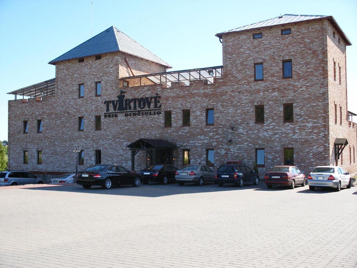Tvirtove Prie Didziulio Hotel Dėdeliškės Zewnętrze zdjęcie